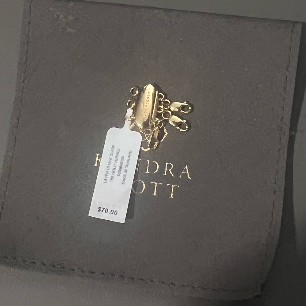 Kendra Scott Gold clasped for your necklace